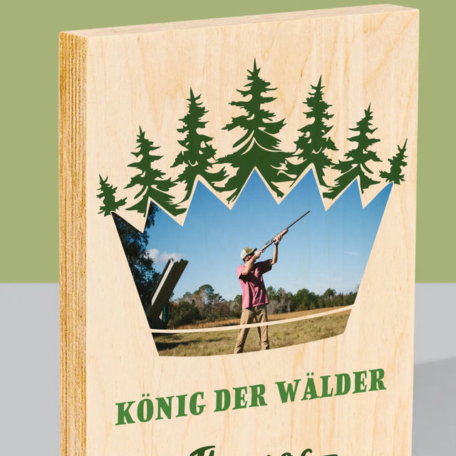 Form-Collage: König Der Wälder - Druck Auf Holz