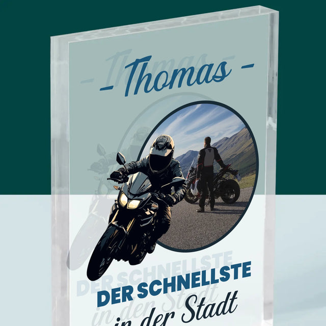 Foto Und Unterschrift: Der Schnellste In Der Stadt - Druck Auf Acrylglas