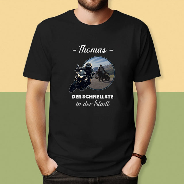 Foto Und Unterschrift: Der Schnellste In Der Stadt - T-Shirt Für Herren