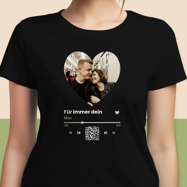 Foto Und Unterschrift: Unser Lied - Herz-Qr-Code - T-Shirt Für Damen