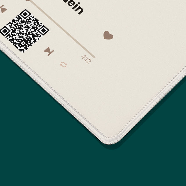 Foto Und Unterschrift: Unser Lied - Herz-Qr-Code - Mauspad