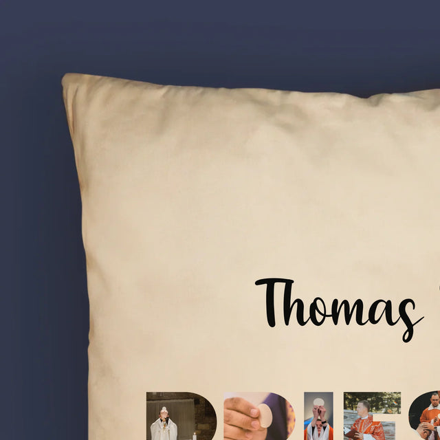 Buchstaben-Collage: Priester Aus Berufung - Kissen