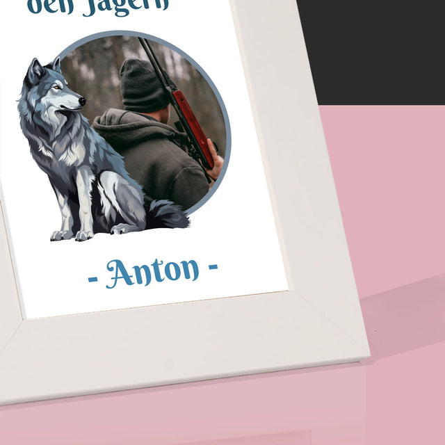 Foto Und Unterschrift: Der Wolf Unter Den Jägern - Bilderrahmen