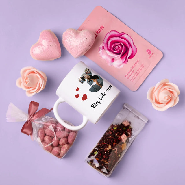 Buchstaben-Collage: 30. Geburtstag - Geschenkset Mit Tasse Und Wellnessartikeln