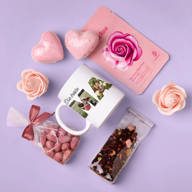 Buchstaben-Collage: Mama - Geschenkset Mit Tasse Und Wellnessartikeln