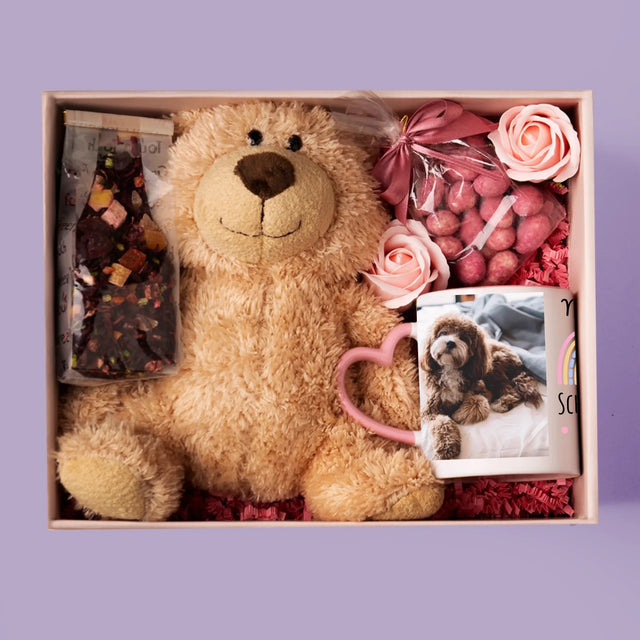 Fotocollage: Schönen Tag! - Geschenkset Mit Tasse, Teddybär Und Süßigkeiten