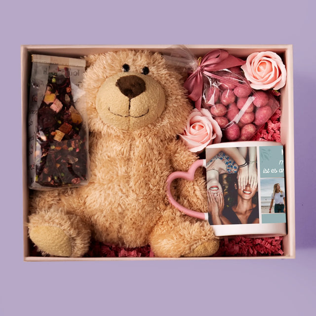 Fotocollage: Beste Freundinnen - Geschenkset Mit Tasse, Teddybär Und Süßigkeiten