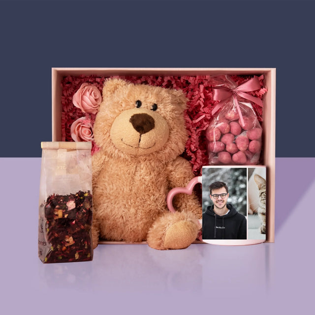 Fotocollage: 3 Fotos - Geschenkset Mit Tasse, Teddybär Und Süßigkeiten