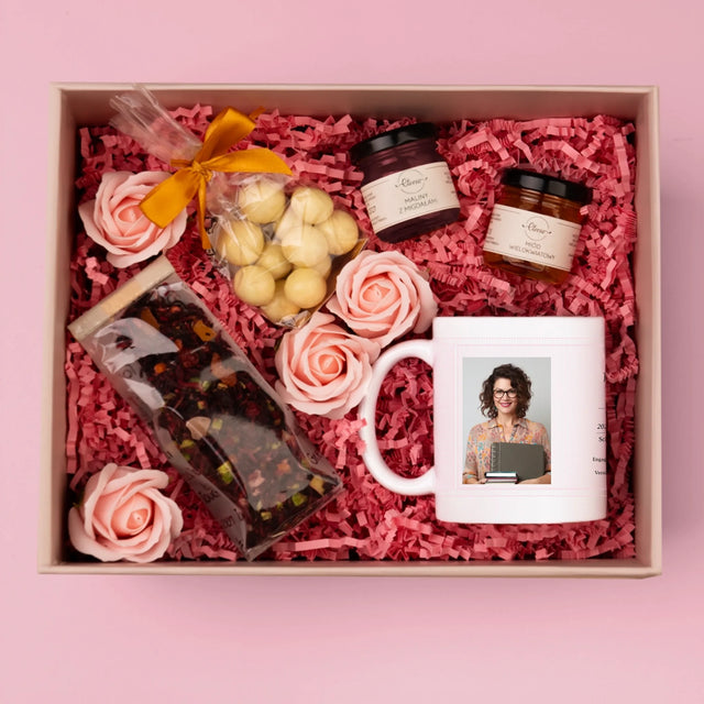 Foto Und Unterschrift: Lehrer/In-Zeugnis - Geschenkset Mit Tasse, Tee Und Süßigkeiten