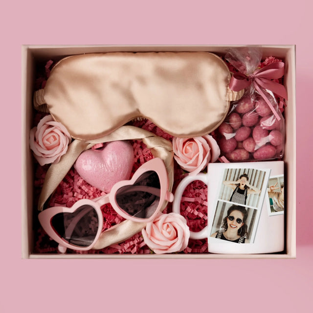 Fotocollage: Coole 30-Jährige - Geschenkset Mit Einer Tasse Und Einem Satin-Haarband