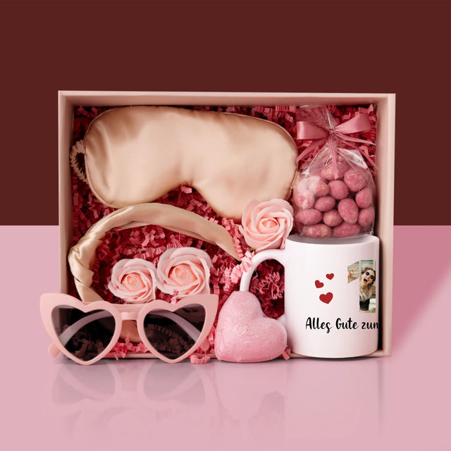 Buchstaben-Collage: 18. Geburtstag - Geschenkset Mit Einer Tasse Und Einem Satin-Haarband