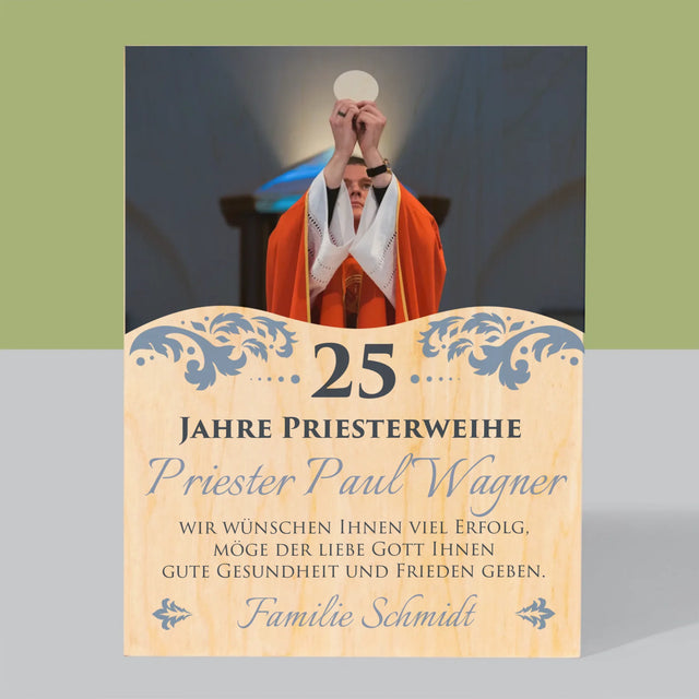 Foto Und Unterschrift: Jubiläum Der Priesterweihe - Druck Auf Holz