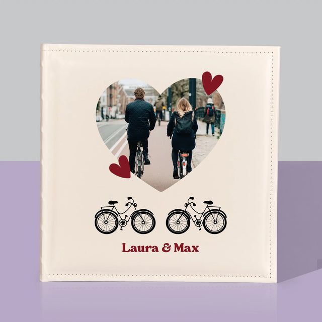 Foto Und Unterschrift: Radfahrerpaar - Fotoalbum