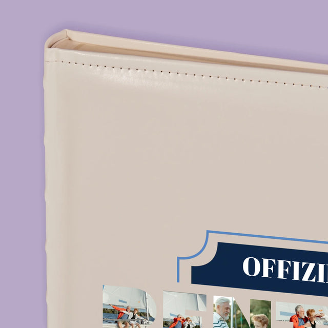 Buchstaben-Collage: Offiziell Im Ruhestand - Fotoalbum