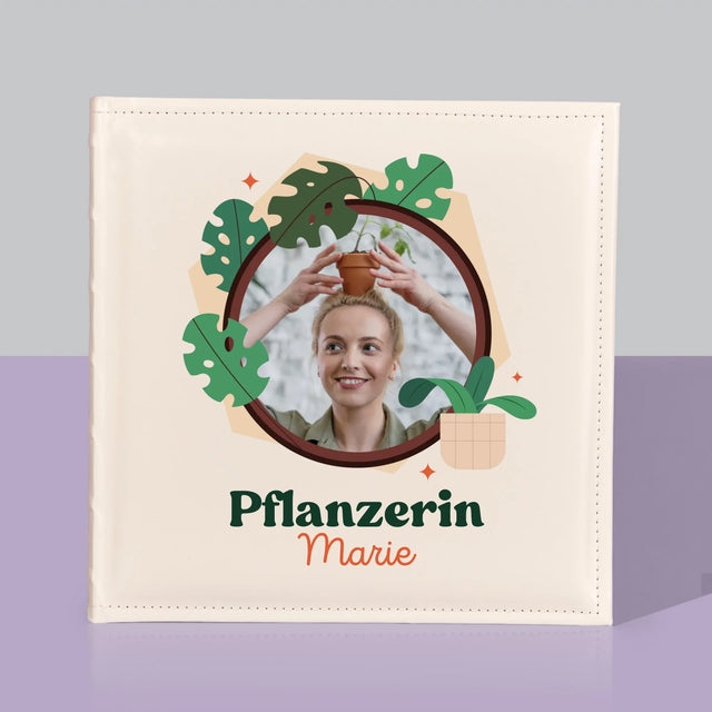 Foto Und Unterschrift: Pflanzerin - Fotoalbum