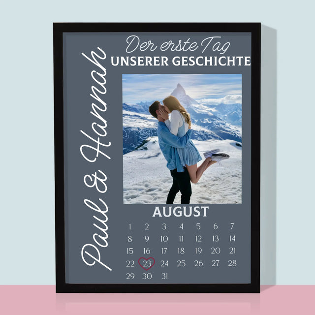 Foto Und Unterschrift: Der Erste Tag Unserer Geschichte - Druck Mit Rahmen 30X40