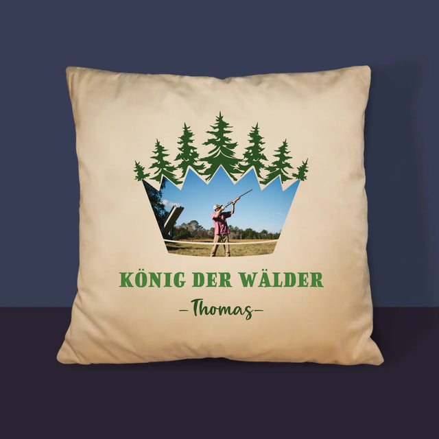 Form-Collage: König Der Wälder - Kissen