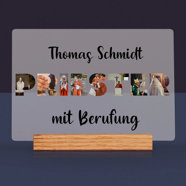Buchstaben-Collage: Priester Aus Berufung - Druck Auf Acrylglas