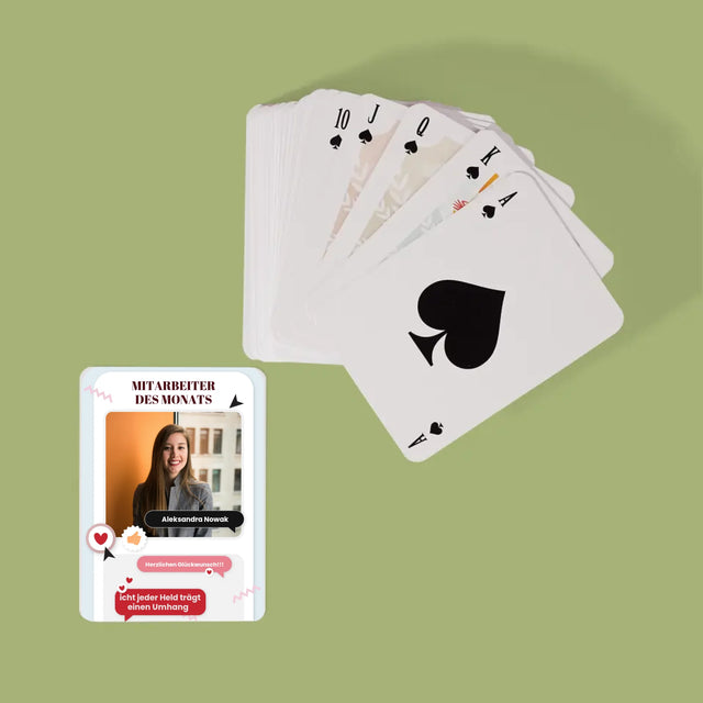 Foto Und Unterschrift: Mitarbeiter Des Monats - Spielkarten