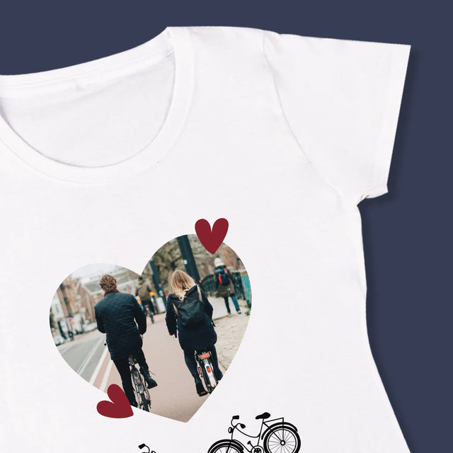 Foto Und Unterschrift: Radfahrerpaar - T-Shirt Für Damen