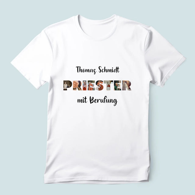 Buchstaben-Collage: Priester Aus Berufung - T-Shirt Für Herren