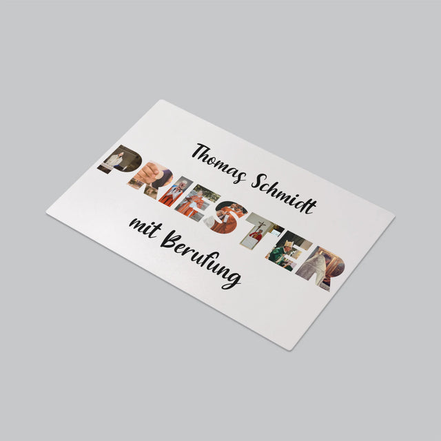 Buchstaben-Collage: Priester Aus Berufung - Schreibtischunterlage