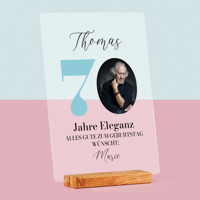Foto Und Unterschrift: 70 Jahre Eleganz - Druck Auf Acrylglas