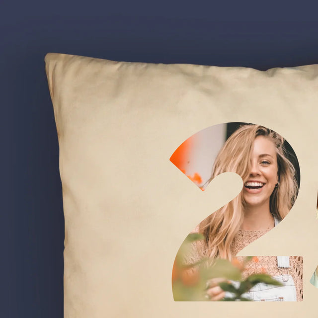 Buchstaben-Collage: Zu Alt Für Dicaprio - Kissen