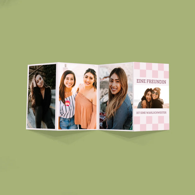 Foto Und Unterschrift: Eine Freundin Ist Eine Wahlschwester - Fotos, Harmonikaartig Gefaltet