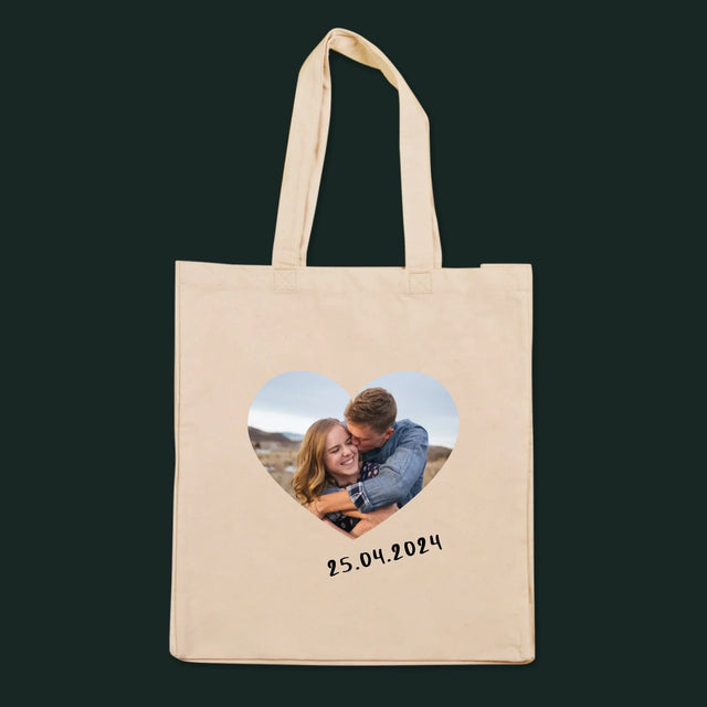 Foto und Unterschrift: Foto im Herzen - Canvastasche mit Aufdruck | DE