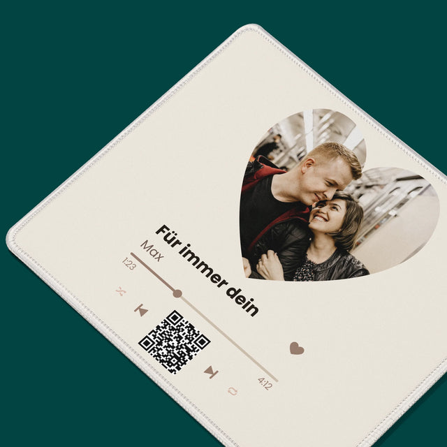 Foto Und Unterschrift: Unser Lied - Herz-Qr-Code - Mauspad