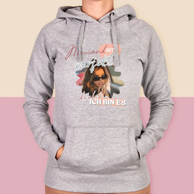 Foto Und Unterschrift: Niemand Ist Perfekt - Kapuzenpullover Für Damen