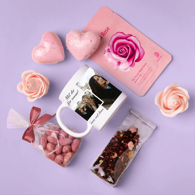 Fotocollage: Freundinnen Für Immer - Geschenkset Mit Tasse Und Wellnessartikeln