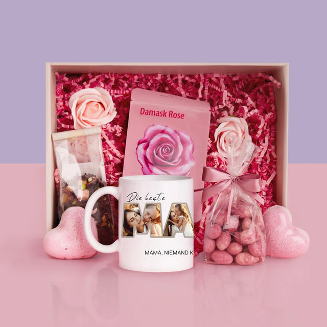 Buchstaben-Collage: Beste Mama Der Welt Fotos - Geschenkset Mit Tasse Und Wellnessartikeln
