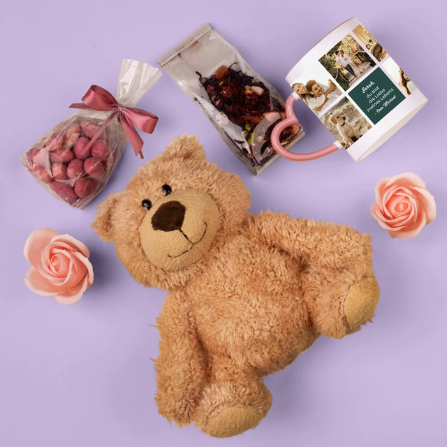 Fotocollage: Liebe Collage - Geschenkset Mit Tasse, Teddybär Und Süßigkeiten