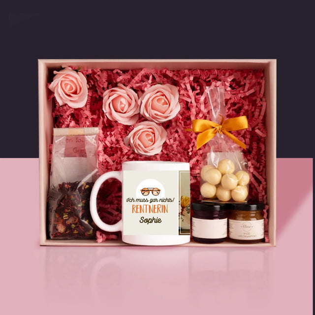 Foto Und Unterschrift: Ich Muss Gar Nichts! Rentnerin - Geschenkset Mit Tasse, Tee Und Süßigkeiten