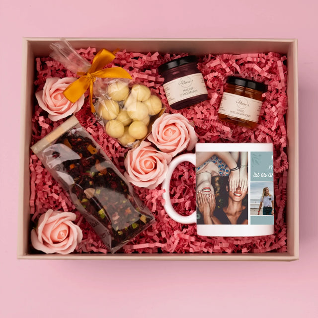 Fotocollage: Beste Freundinnen - Geschenkset Mit Tasse, Tee Und Süßigkeiten