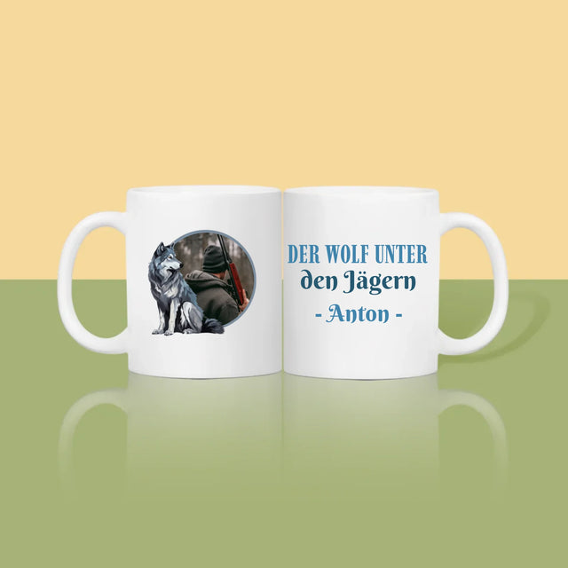 Foto Und Unterschrift: Der Wolf Unter Den Jägern - Tasse
