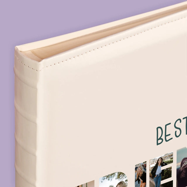 Buchstaben-Collage: Friends - Fotoalbum