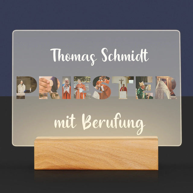 Buchstaben-Collage: Priester Aus Berufung - Druck Auf Acrylglas