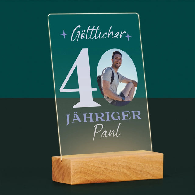 Foto Und Unterschrift: Göttlicher 40-Jähriger - Druck Auf Acrylglas