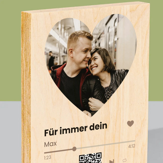 Foto Und Unterschrift: Unser Lied - Herz-Qr-Code - Druck Auf Holz