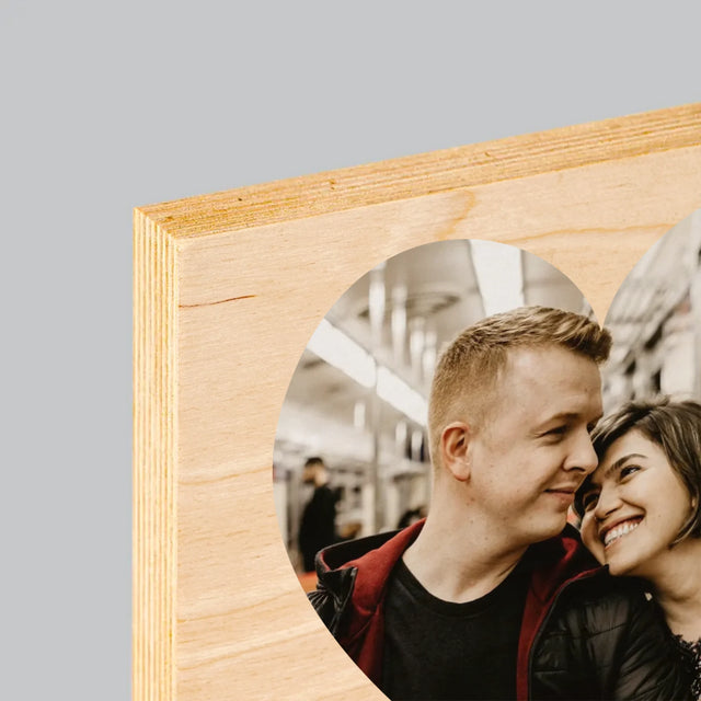 Foto Und Unterschrift: Unser Lied - Herz-Qr-Code - Druck Auf Holz