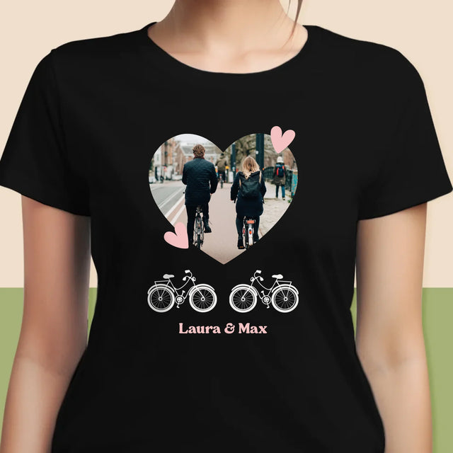 Foto Und Unterschrift: Radfahrerpaar - T-Shirt Für Damen