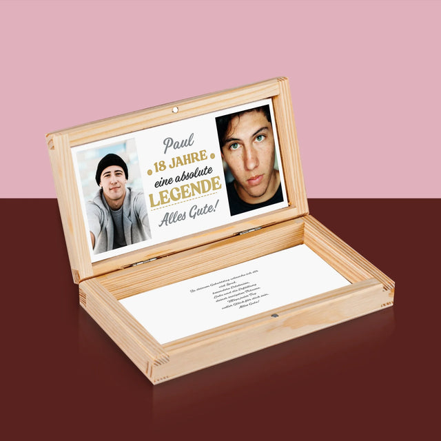 Fotocollage: 18 Jahre Als Legende - Holzkassette