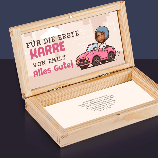 Foto Und Unterschrift: Für Die Erste Karre - Holzkassette