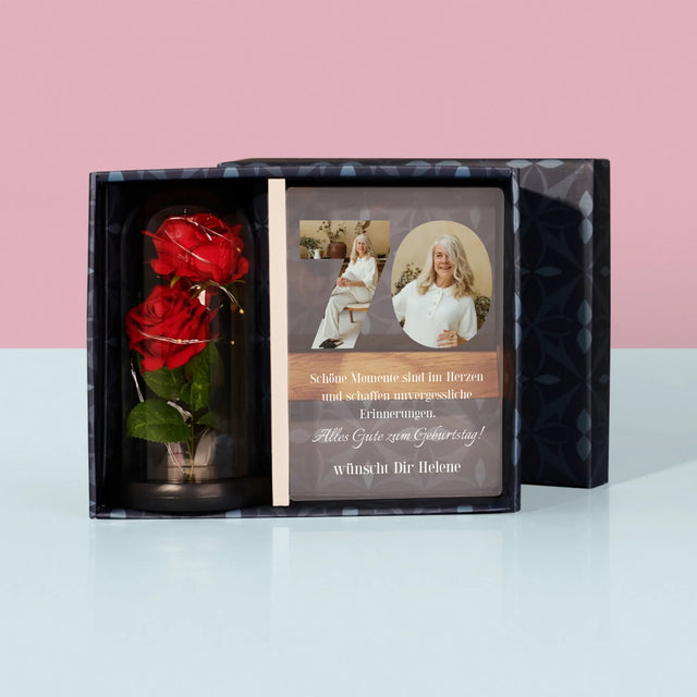 Buchstaben-Collage: 70 Jahre Alt - Geschenkset Mit Druck Auf Acrylglas Und Ewiger Rose