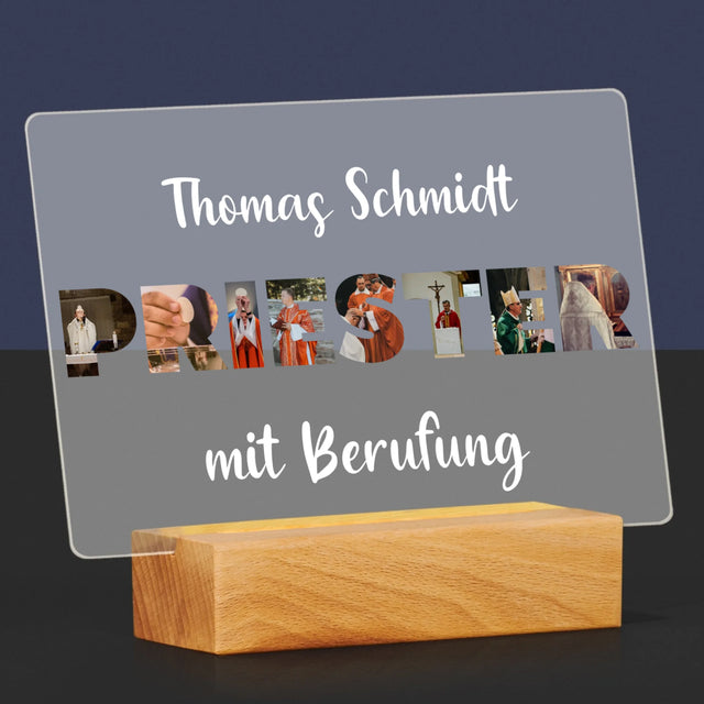 Buchstaben-Collage: Priester Aus Berufung - Druck Auf Acrylglas