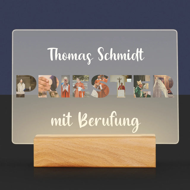 Buchstaben-Collage: Priester Aus Berufung - Druck Auf Acrylglas